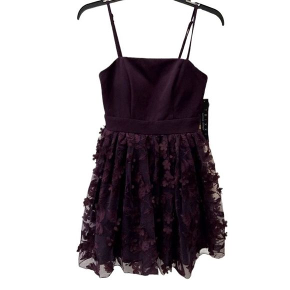 Trixxi Purple Cocktail Dress NWT - Picture 1 of 7